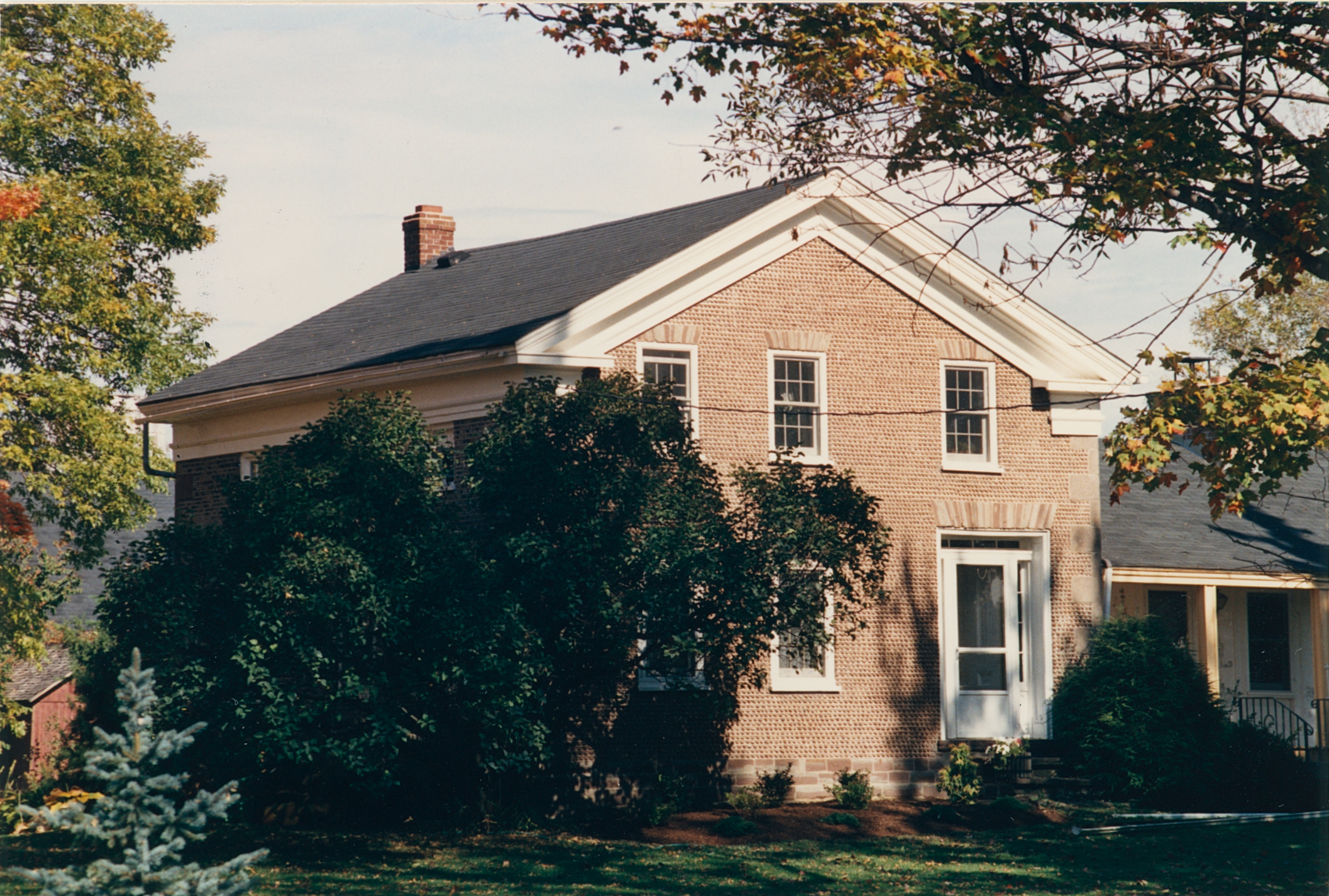 Ont-12 487 Lake Rd 2